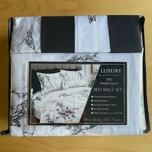 Modern Marble Printed Bed Sheets for a Queen Bed